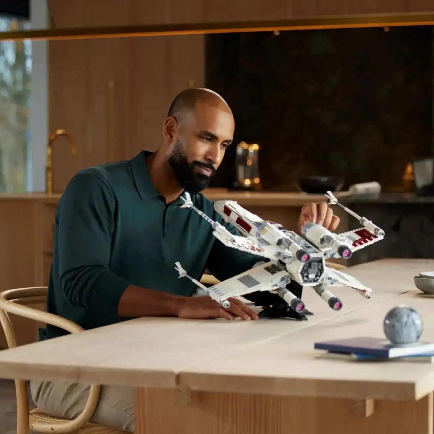 X-Wing Starfighter (1586 pieces)