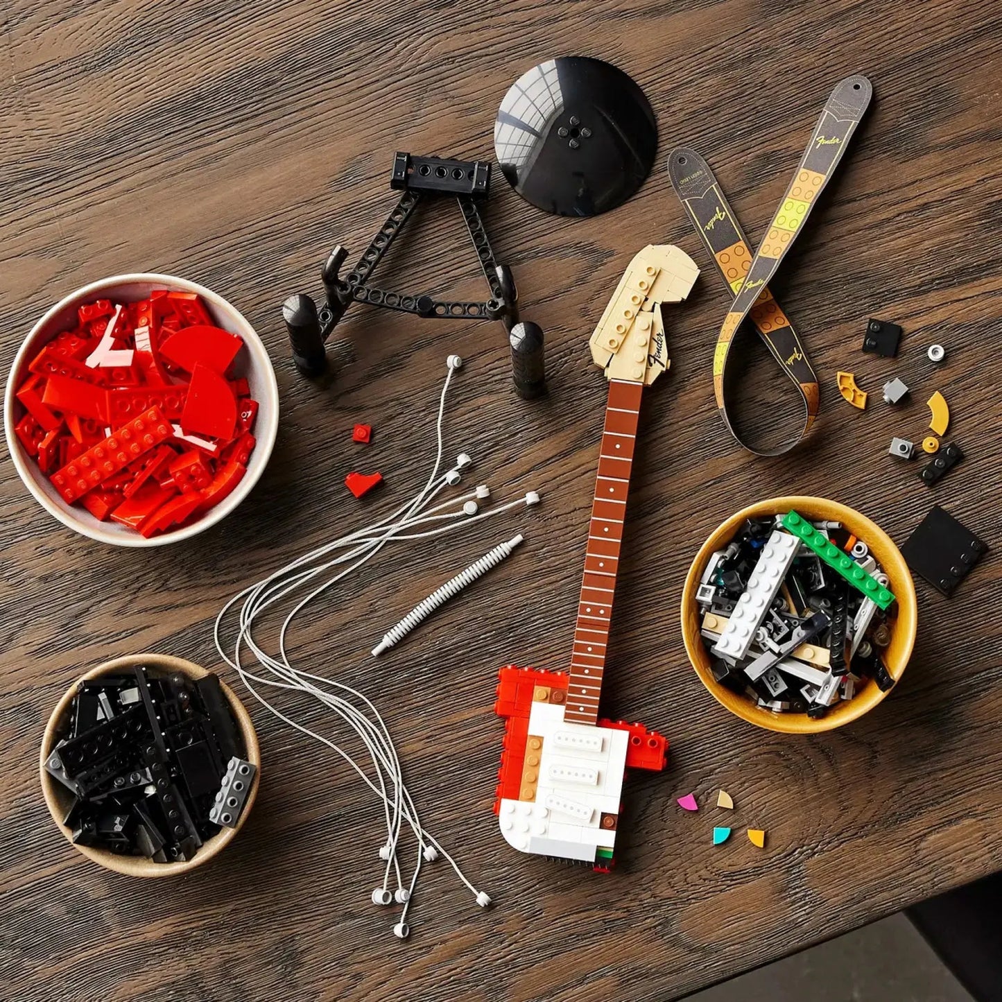 Stratocaster Guitar (1074 pieces)