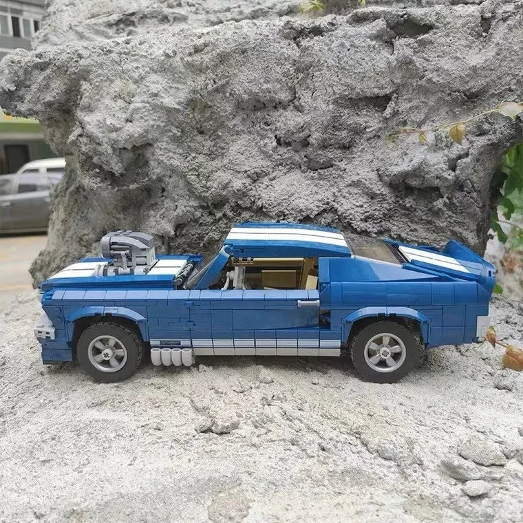 Ford Mustang (1471 pieces)