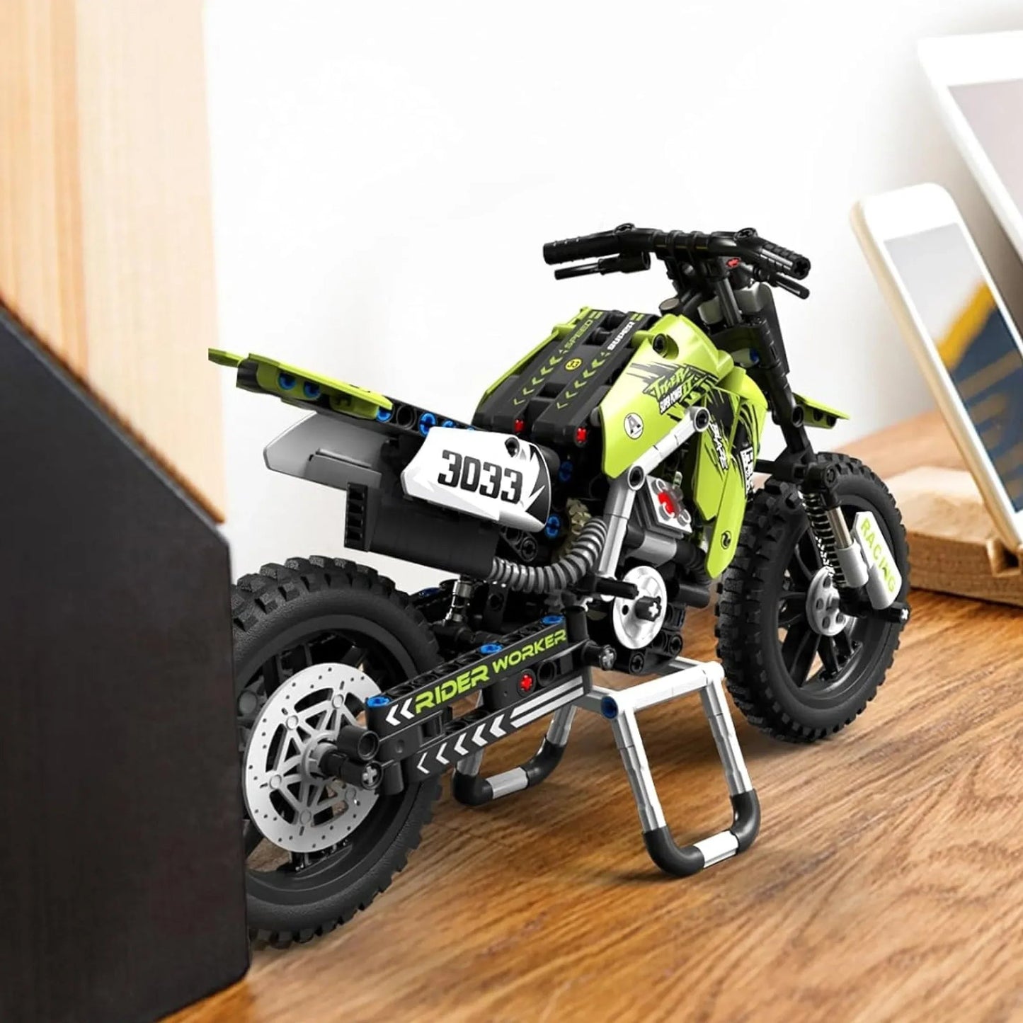 Motocross Motorcycle (476 pieces)