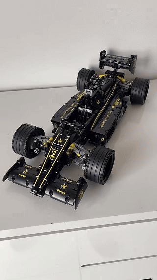 (UNMISSABLE) Collection of Formula-1 Cars from Brazilian Three-Time World Champion Ayrton Senna