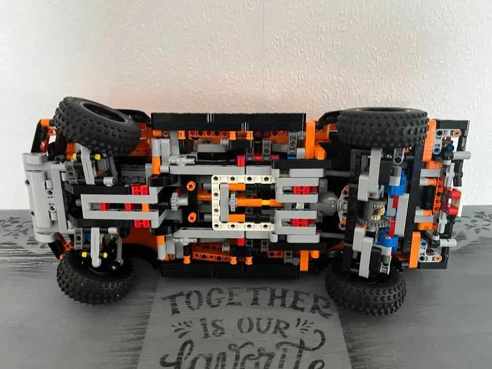 (75% OFF) Ford Raptor F-150 with real mechanics and a V6 Engine with moving pistons (1379 pieces)