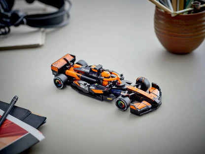 Speed Champions - McLaren Team MCL38 (269 pieces)