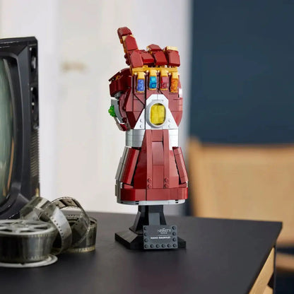 Marvel Nanotechnology Gauntlet (675 pieces)