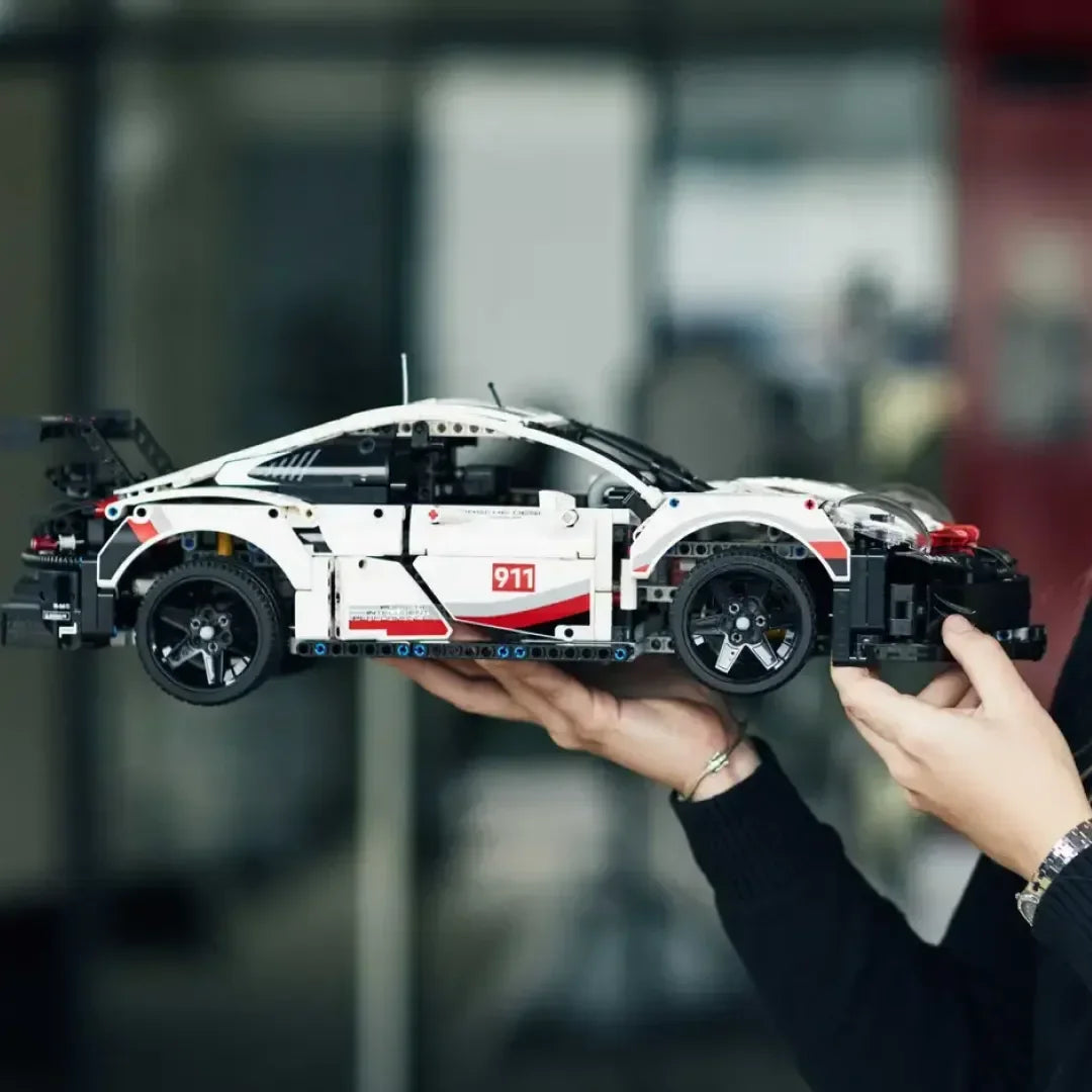 Buy Together! The Three Best-Selling Race Cars (Ferrari 488 GTE, Porsche 911 RSR, Ford GT)