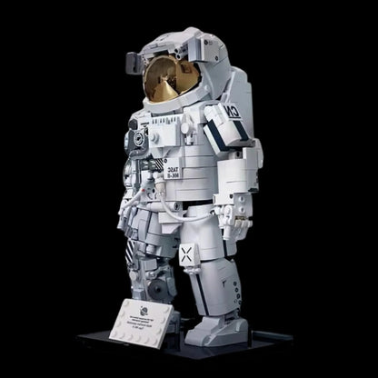 Astronaut (900 pieces)