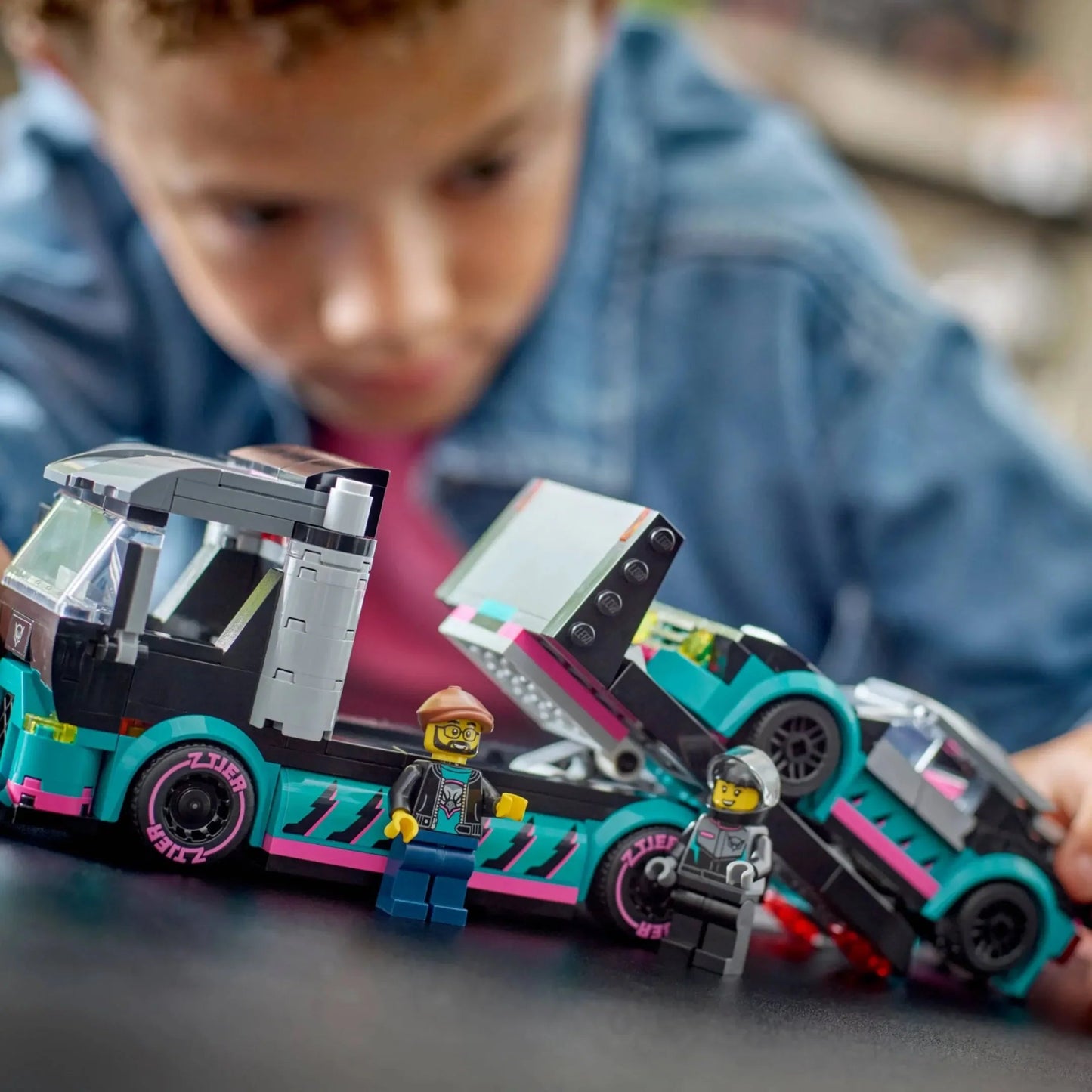 Car Carrier Truck (328 pcs)