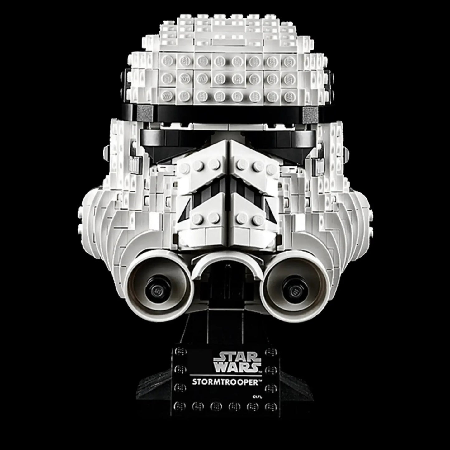 Stormtrooper Helmet (647 pieces)