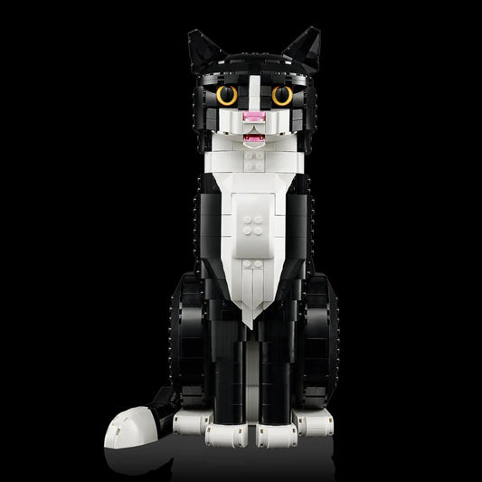 Tuxedo Cat (1710 pieces)