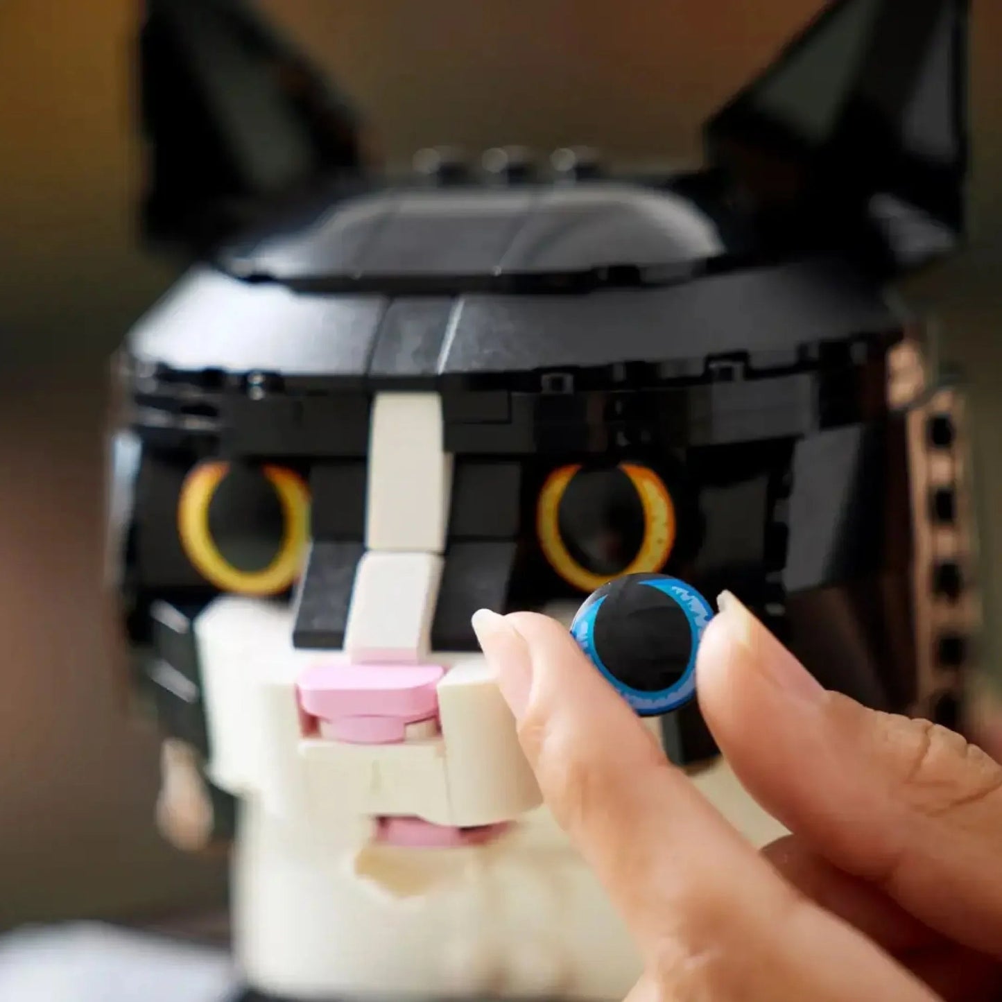 (33% OFF) Tuxedo Cat (1710 pieces)