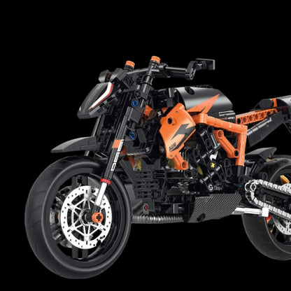 KTM 1290 Super Duke (579 pieces)