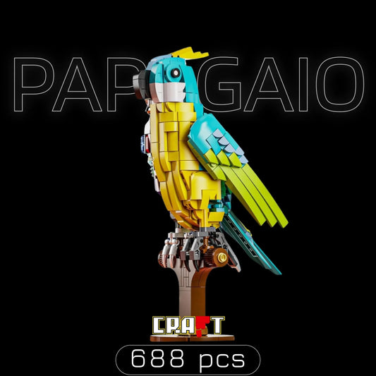 Mechanical Parrot with Lights (688 pieces)